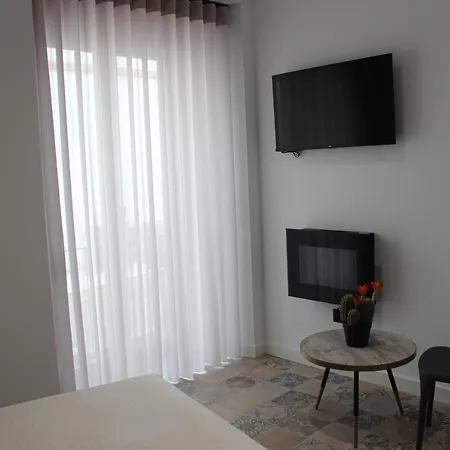 Del Castillo Apartment *